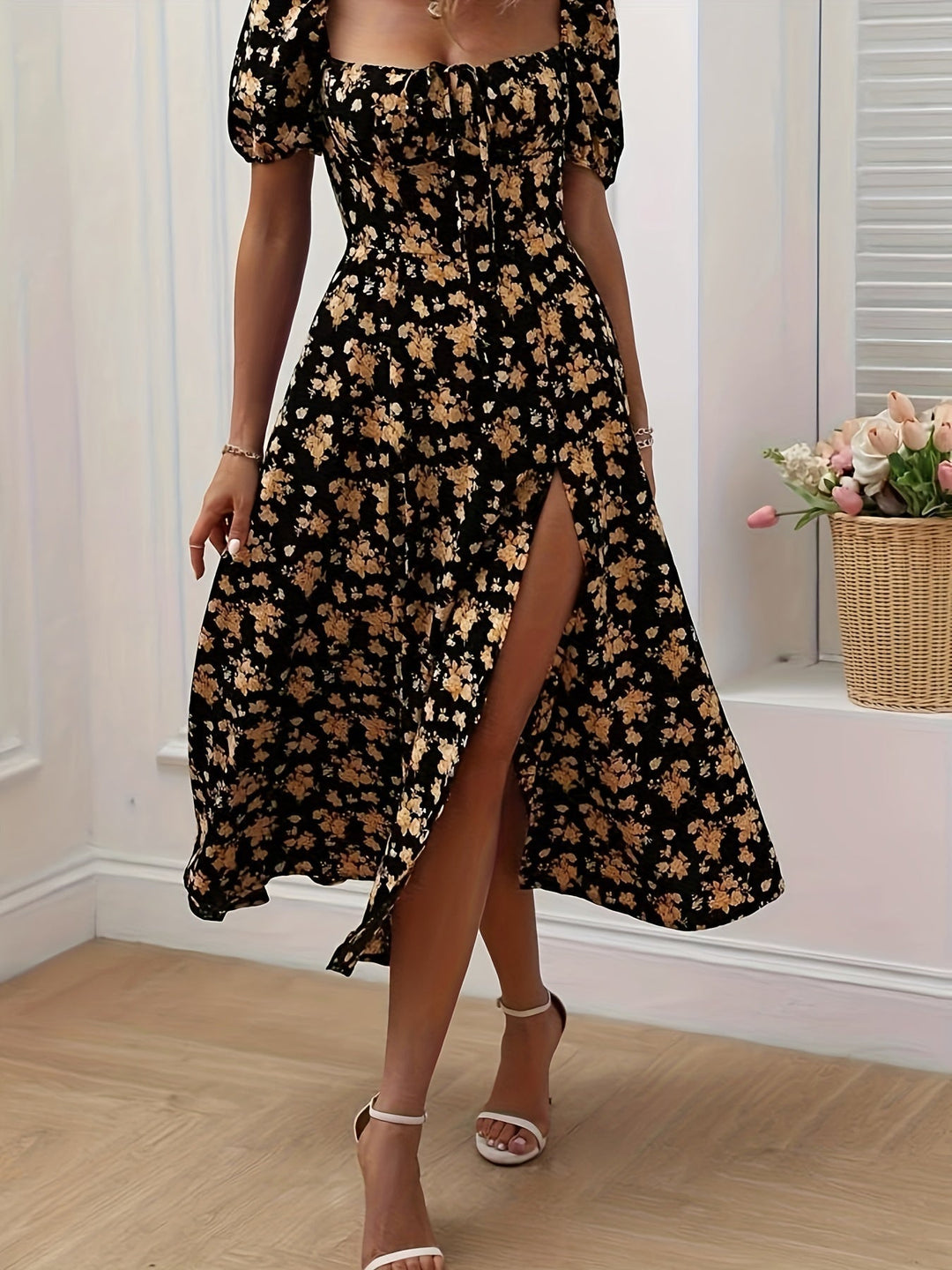 Mirella™ | Feminin floral Kleid