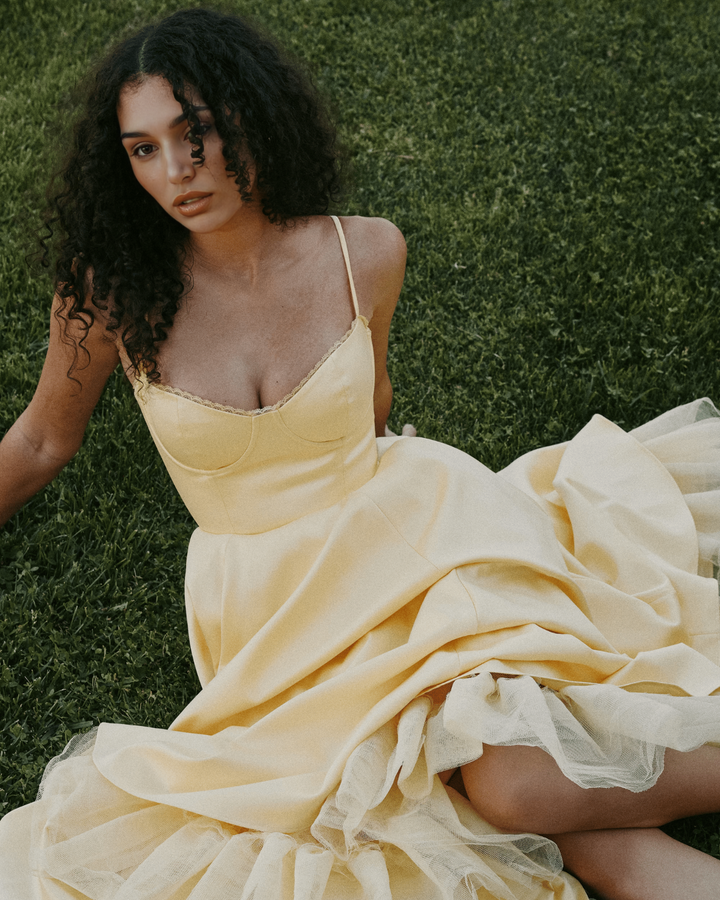 Ophira™ - Elegantes Korsett-Midi-Kleid