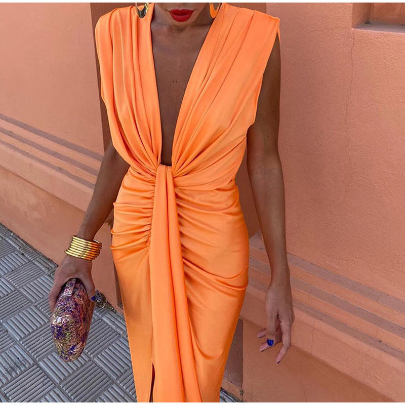 Isabella | Abendkleid mit tiefem Ausschnitt