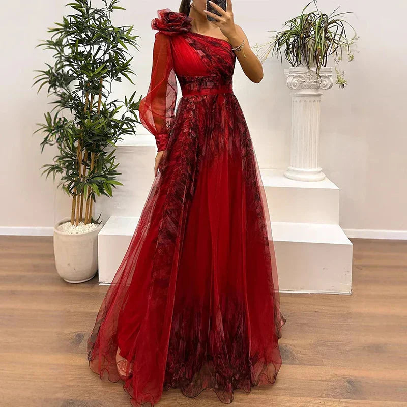 Sienna – Trendy Maxikleid mit einem Schulter und Netzdruck