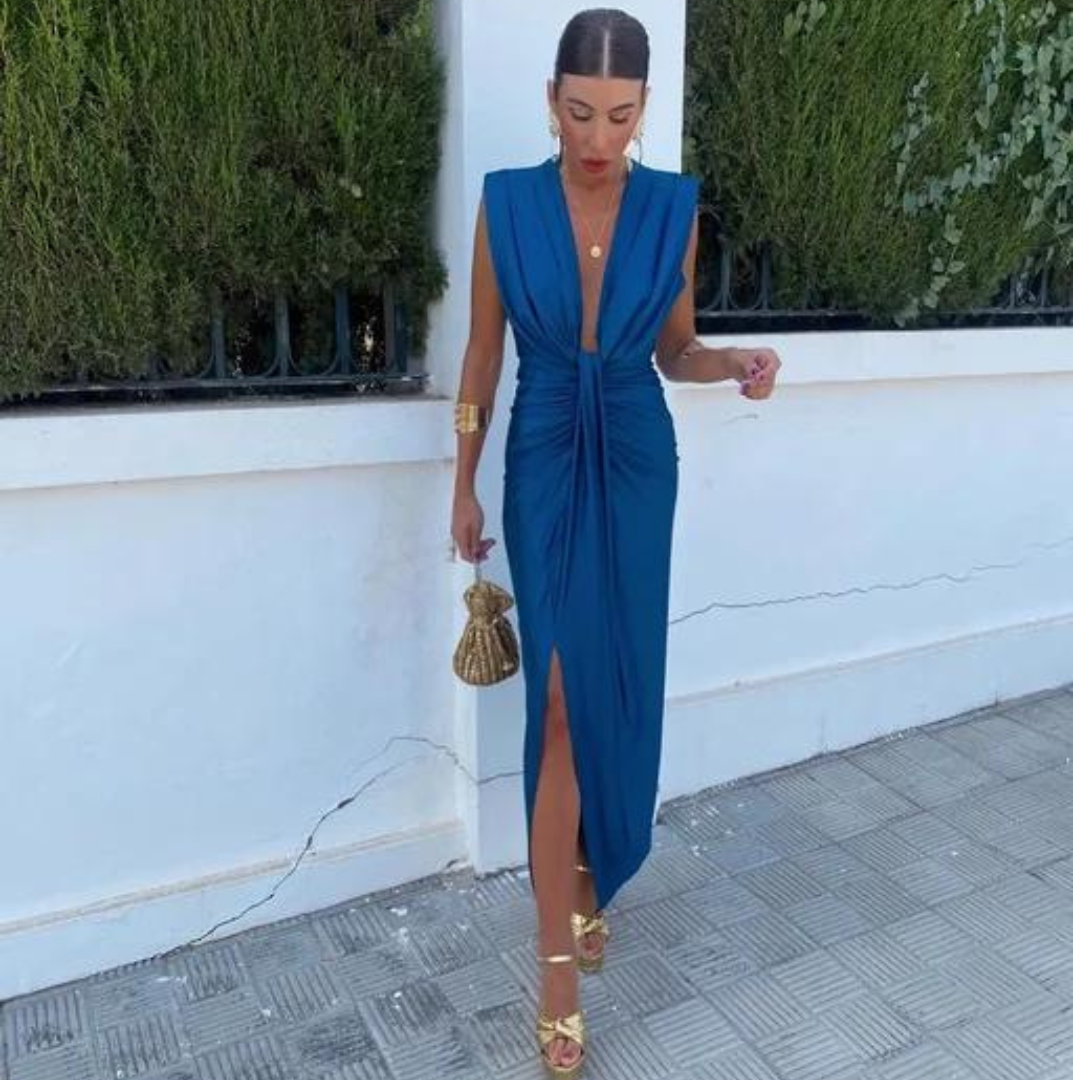 Isabella | Abendkleid mit tiefem Ausschnitt