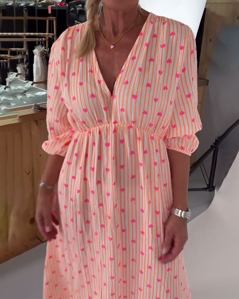 Belle™ – Elegantes V-Ausschnitt Kleid mit Herzmuster