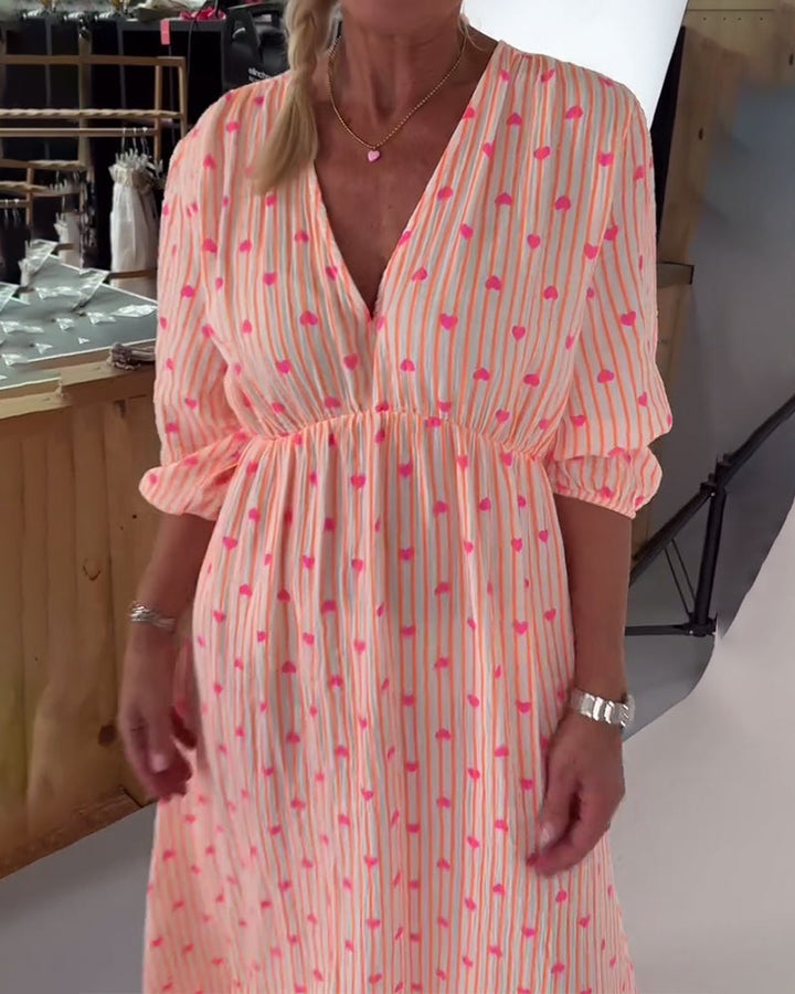 Belle™ – Elegantes V-Ausschnitt Kleid mit Herzmuster