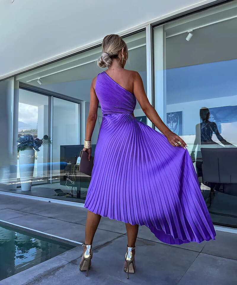 Celeste – Elegantes Midi-Kleid mit einem Schulterträger